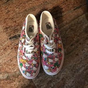 HELLO KITTY VANS